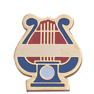 Music Lyre Lapel Pin